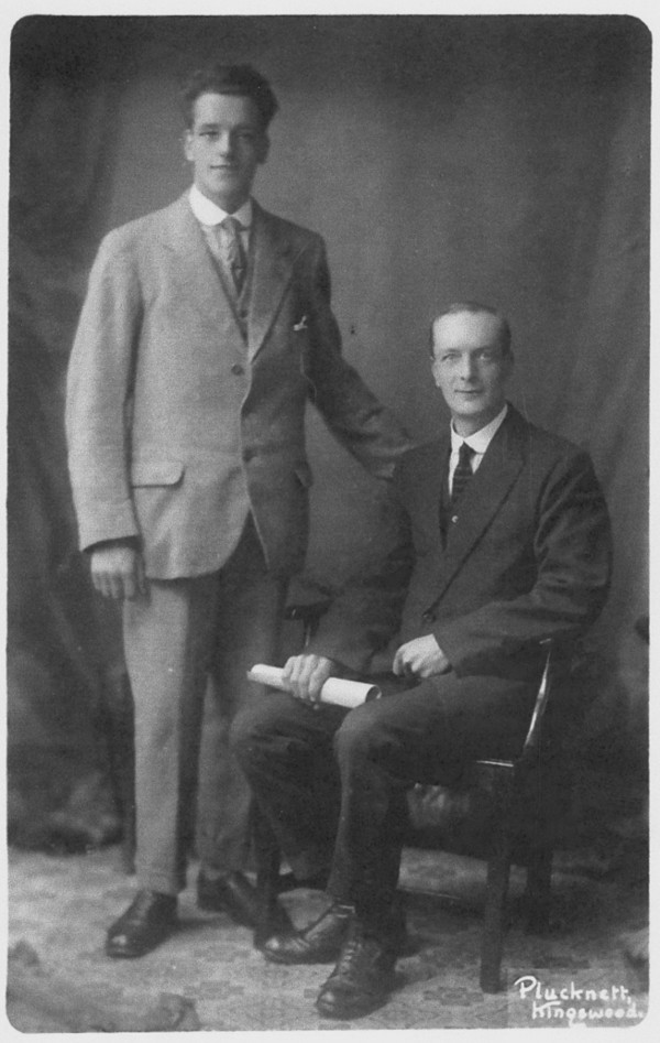Jonas Stanley Howes and brother Thomas Reuben Howes.
