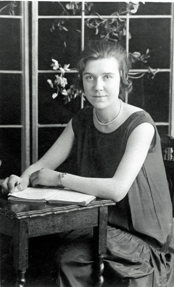 Lilian Winifred Lawrence 1920s.