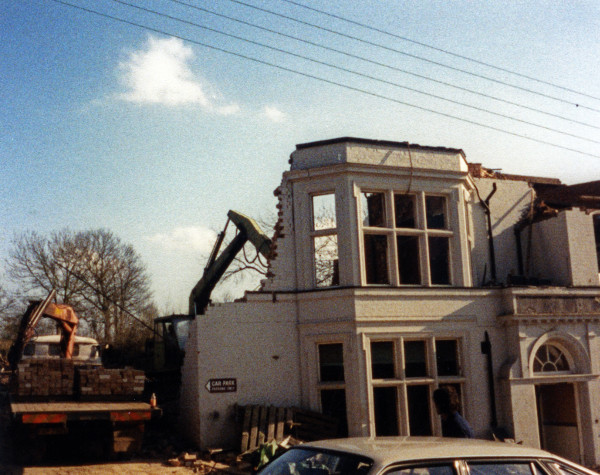 Demolition of Sir Winston Hotel, Station Road, Woodford Halse