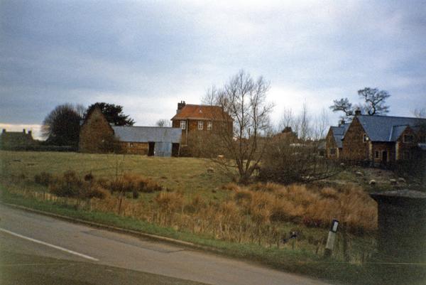 Hinton Manor, from Cherwell Bridge - Hinton Road