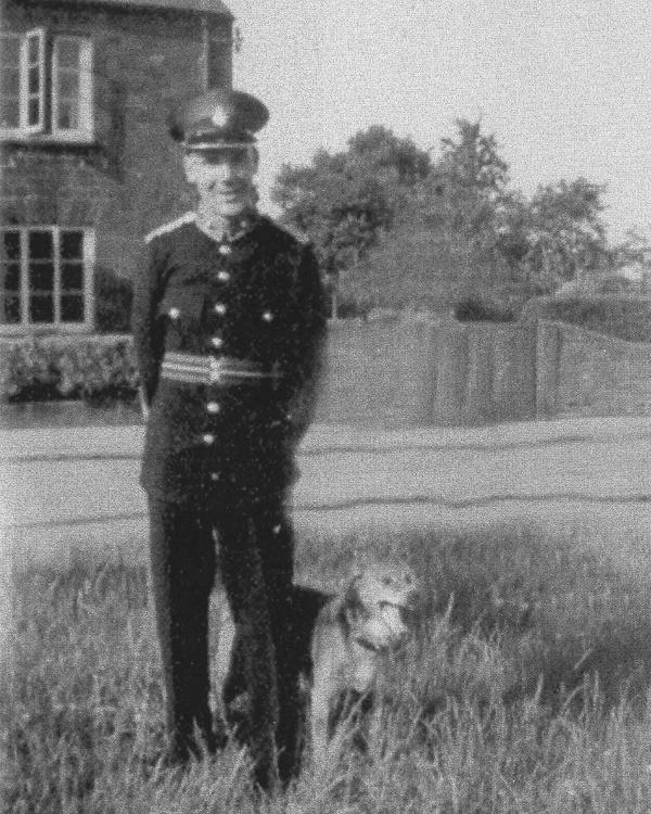 Leonard Ward circa 1940 with his dog ’Rip’ dressed in his uniform