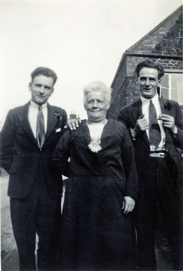 The Ward Family 1935, Mother Harriet, and sons Louis and Percy Ward.